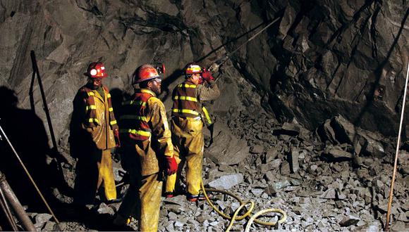  La Oroya: Mineros mueren al caer en ascensor desde 150 metros de altura 