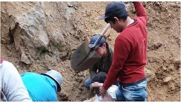 Un muerto y tres personas atrapadas en derrumbe de mina abandonada 
