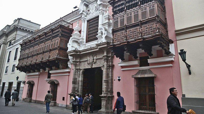 Ejecutivo nombra a embajadores de Perú en Irlanda, Francia y Suiza