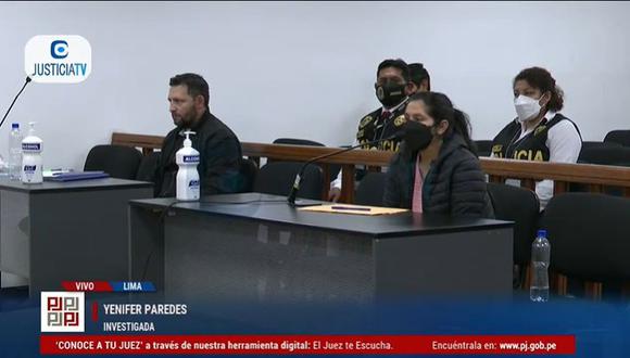 Juez Johnny Gómez resuelve hoy pedido de la Fiscalía de dictar 36 meses de prisión preventiva contra Yenifer Paredes y José Medina. Foto: Justicia TV
