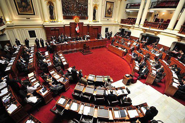 Congreso derogó Decreto Legislativo contra crímenes de odio y violencia de género