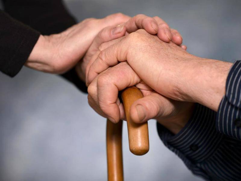 ​¿Cómo ayudar a sus padres económicamente?