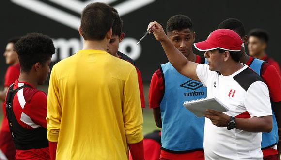 La Selección Peruana de Fútbol sub 15 llega a Tumbes para jugar con Ecuador 