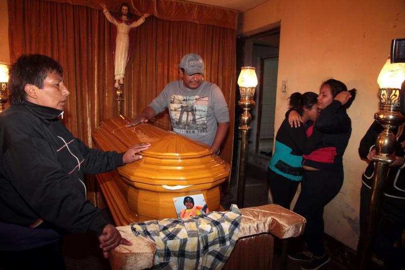 Familia de Lucano demandará a la PNP y al Estado