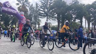 Realizaron “Bicicleta con tacones” por el Día de la Mujer en Arequipa