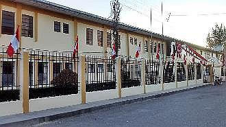 Trabajadores procesados provocan caos en Redess