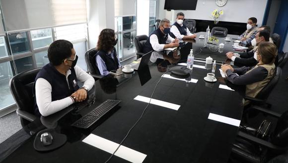 Jefe de la ONPE, Piero Corvetto, se reunió con integrantes de la Misión de Observación Electoral de la OEA. (Foto: ONPE)