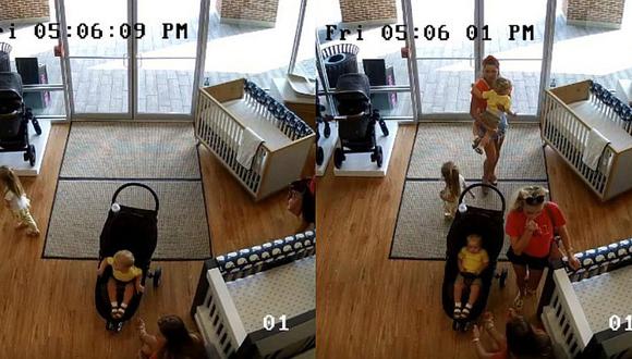 Mujer roba coche de bebé en una tienda, pero se olvida de su hijo al escapar (VIDEO)