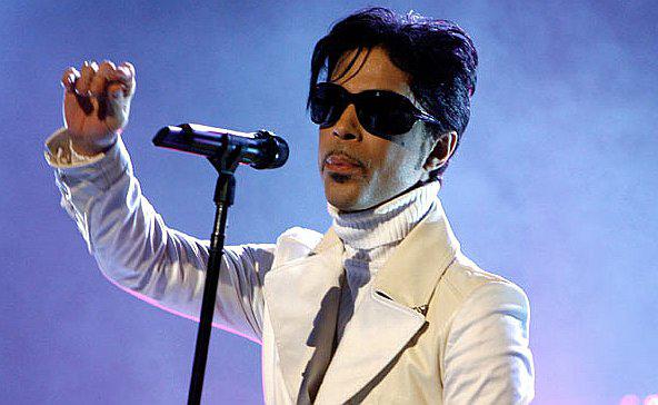 ​ Prince perdió la consciencia durante un vuelo días antes de su muerte