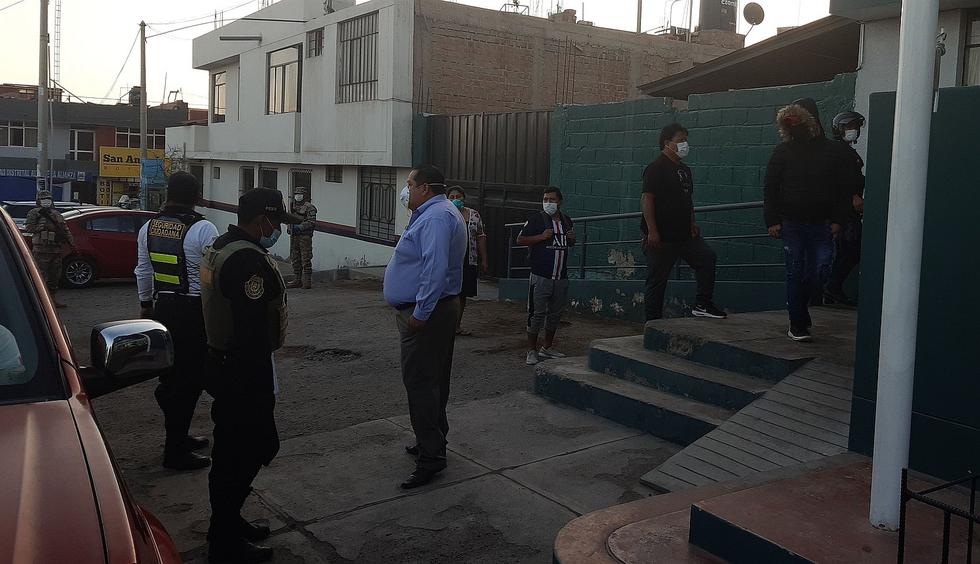 Tacna: Alcalde de Estique es intervenido consumiendo licor en bar clandestino