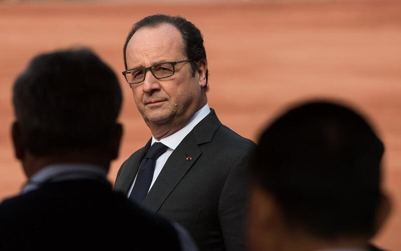Estado Islámico: François Hollande decidido a "golpear más" a yihadistas tras video de amenazas