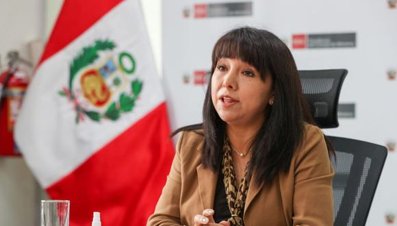 La primera ministra Mirtha Vásquez encabeza la PCM y deberá buscar el reemplazo de Carlos Gallardo. (Foto: Twitter)