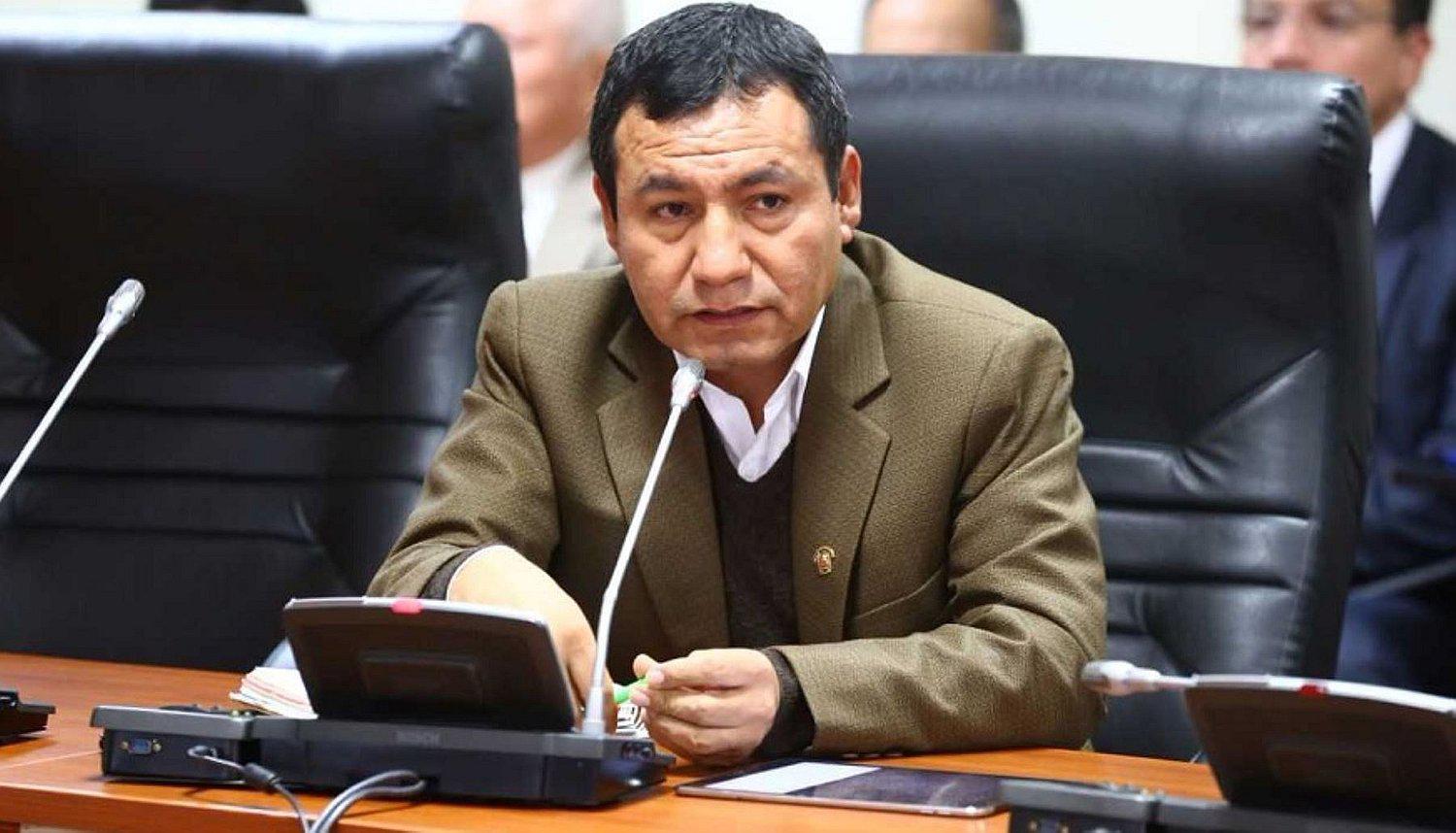 Congresista fujimorista Joaquín Dipas es condenado a 5 años de prisión efectiva por colusión