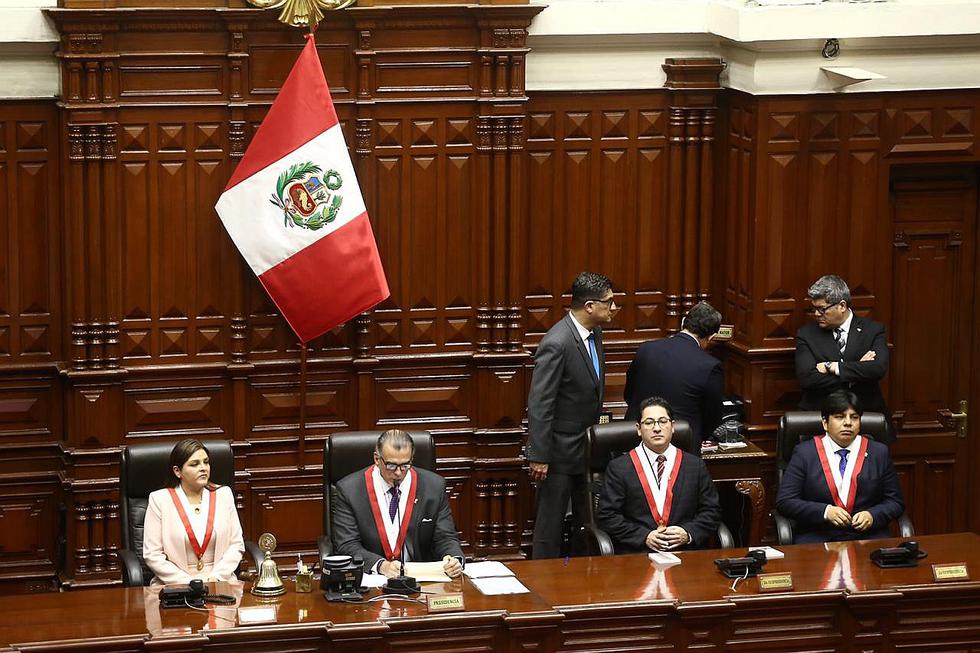 Pedro Olaechea gana presidencia del Congreso de la República (FOTOS)
