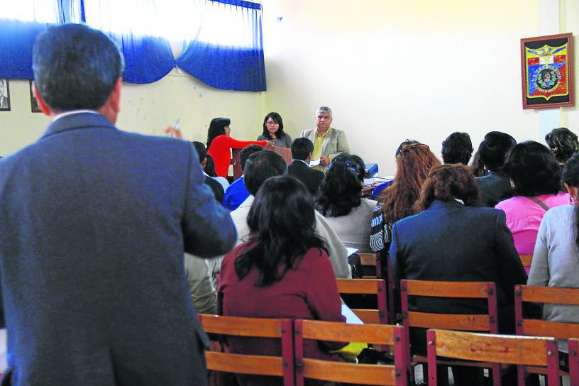 Orientación a directores en elaboración de planes de acción