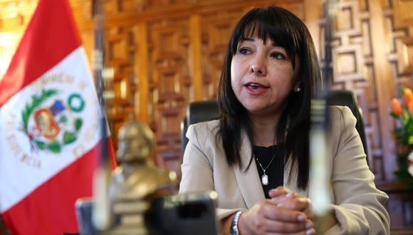 Mirtha Vásquez debe rectificarse por hablar de un supuesto "sabotaje", según la subcomisión. (Foto: GEC)