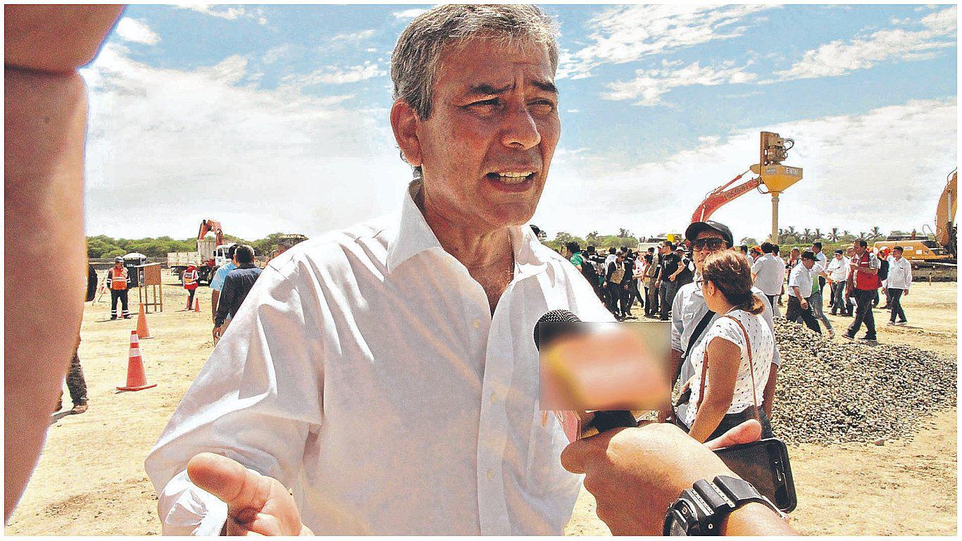 Hilbck desestabiliza la lucha anticorrupción con cese de jefe 