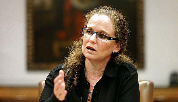 MEF: Medidas del Congreso están excediendo capacidad de gasto del país