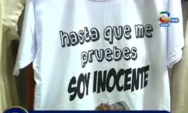 ​Gerald Oropeza lanza sus polos hechos en Gamarra (VIDEO)