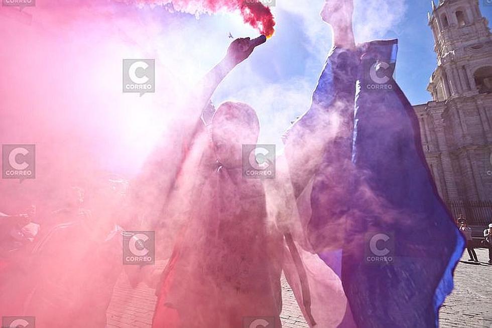 Residentes franceses festejaron el título mundial de fútbol  en Arequipa (FOTOS)