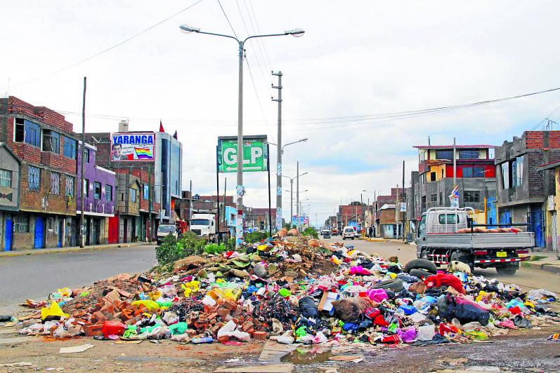 Cerros de basura ponen en riesgo a  Huancayo y sus distritos