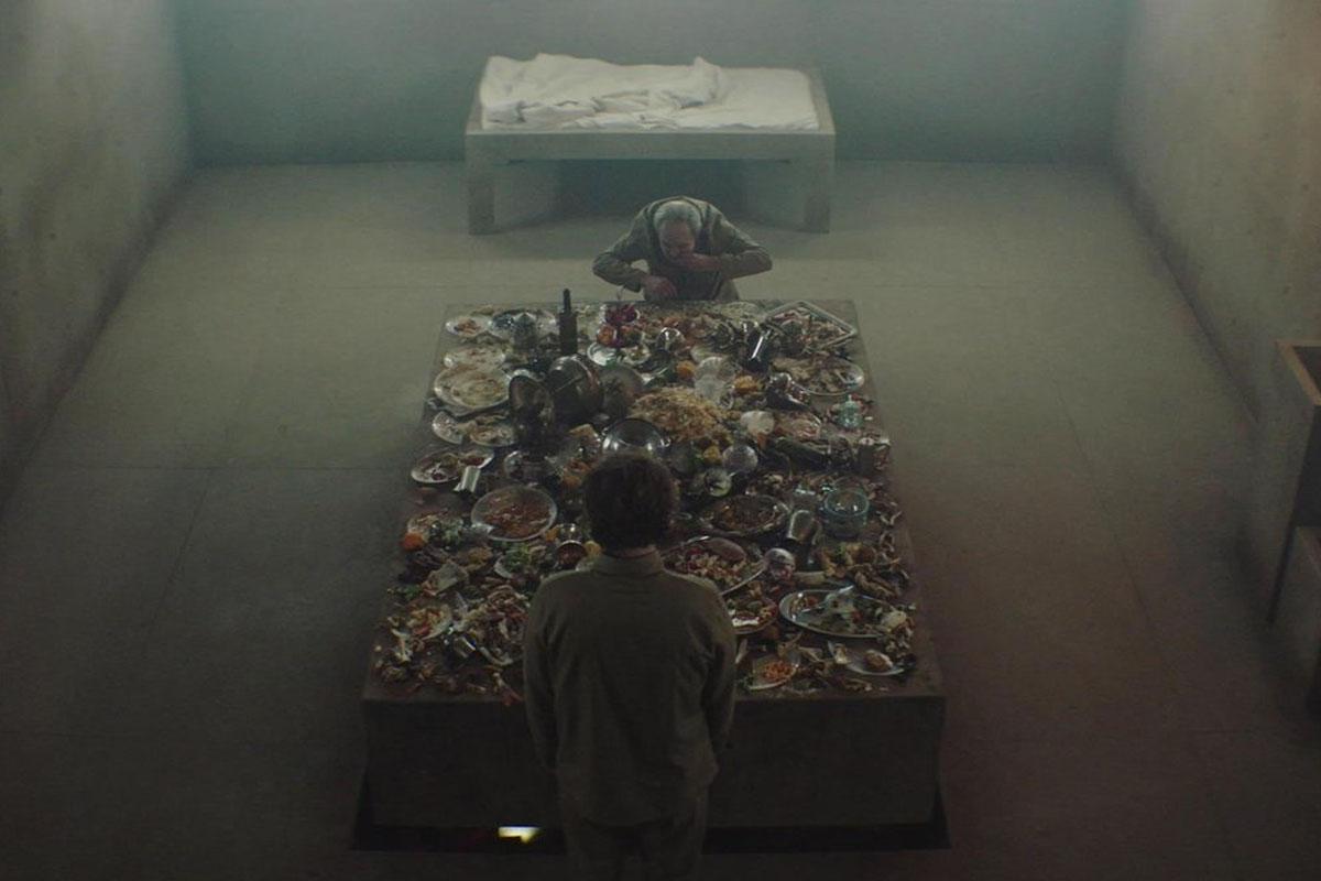 Goreng y Trimagasi comiendo mientras se encontraban en los pisos "superiores" (Foto: Netflix)