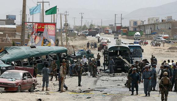 Afganistán: talibanes atacan autobús de extranjeros y dejan al menos 10 muertos