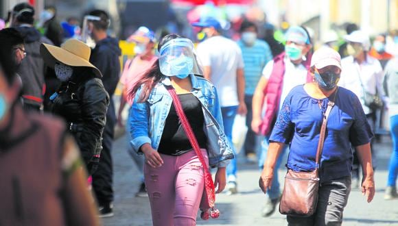 Variante Ómicron ya está en Arequipa y la población debe reforzar su protección.
