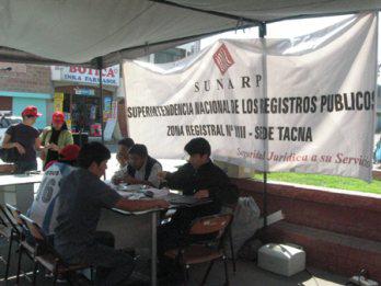 Registrón Informativo
 atendió a 300 personas