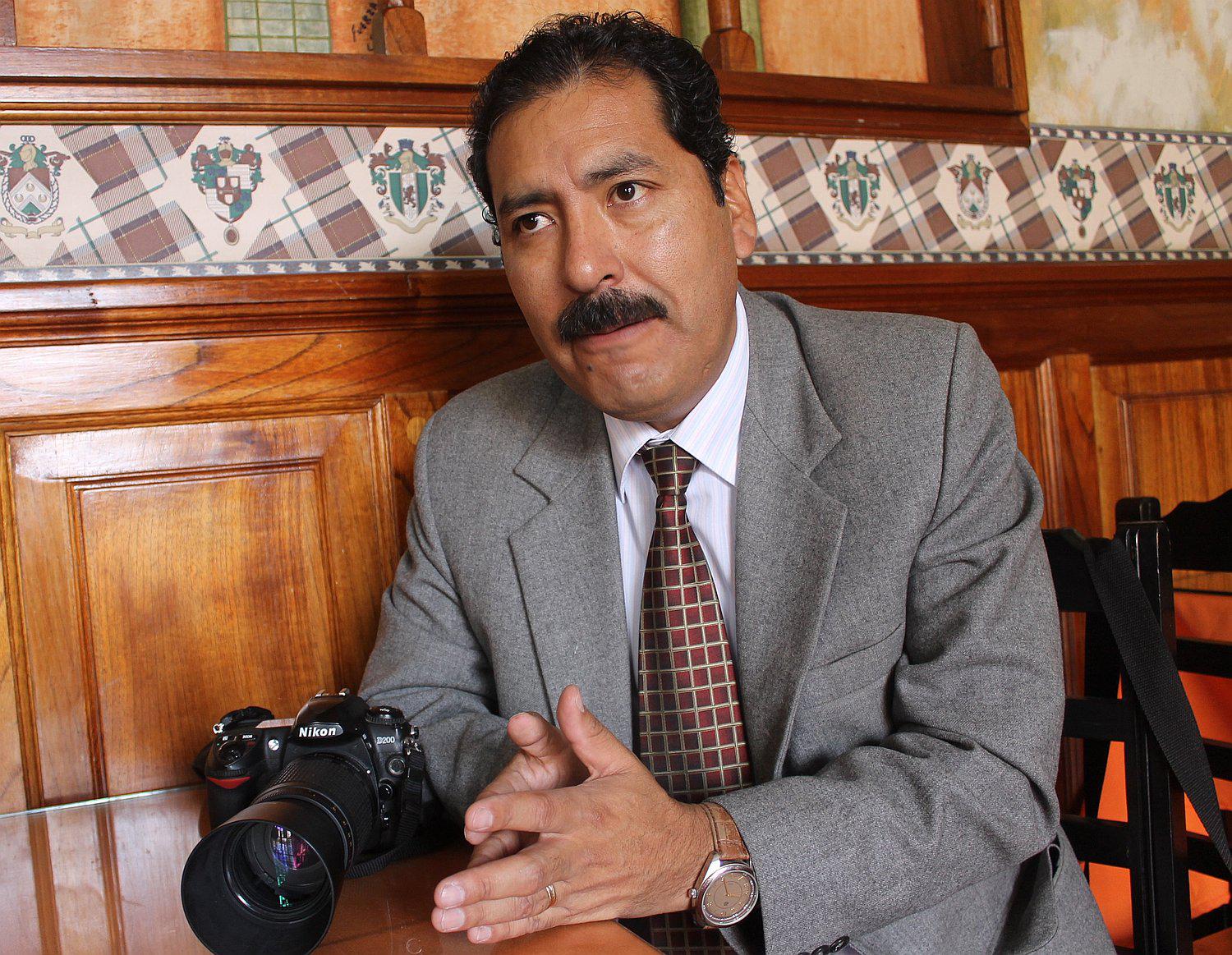 Comunicadores que ejercen profesión de manera ilegal serán denunciados