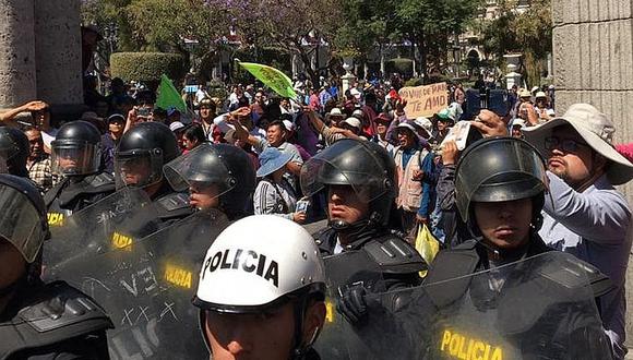 Ocho detenidos tras generar disturbios en paro de Arequipa