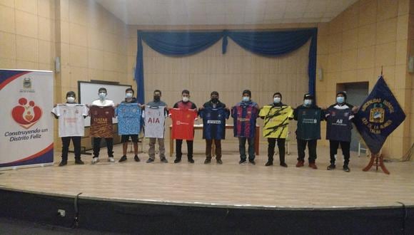 En municipio de Alto de la Alianza se realizó el sorteo de los 10 equipos. (Foto: Difusión)