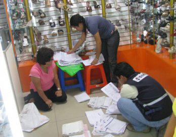 SUNAT interviene centro comercial