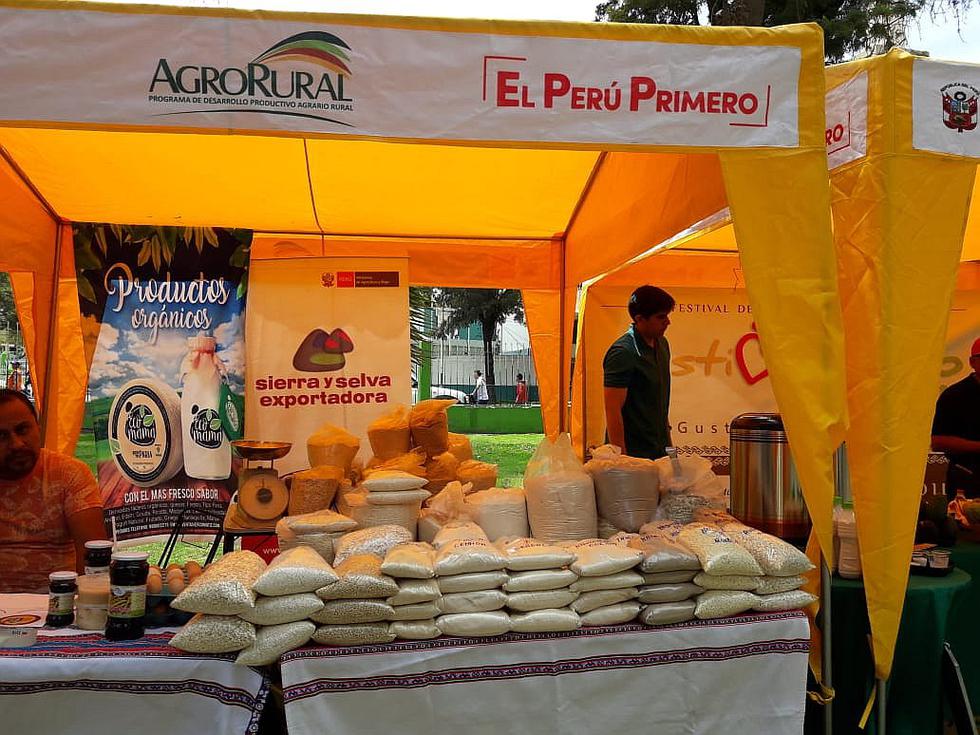Venden productos orgánicos en parque Selva Alegre por Dia Mundial de la Alimentación