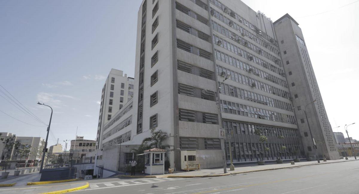 La Av. Abancay en el día 25 de la cuarentena en Lima. (Foto: Piko Tamashiro)