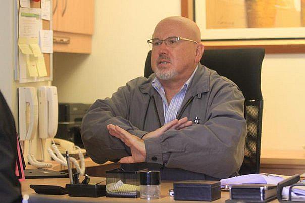 Bruce: ¿Un chico de 15 años no sabe lo que es una lesbiana o un gay? (VIDEO)