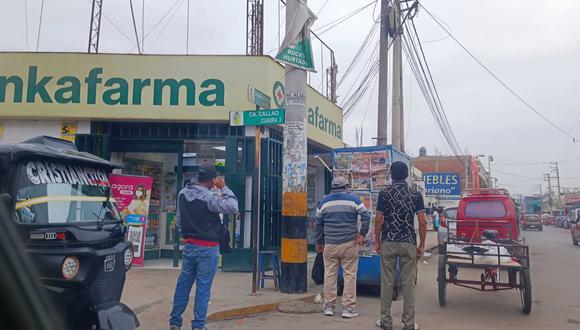 Delincuente toma por asalto farmacia del centro de Chincha.