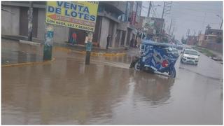 Casas, comercio y calles inundadas por lluvias en Sapallanga