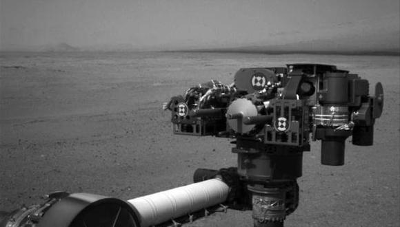 Curiosity deja sus "huellas" en primer recorrido por Marte