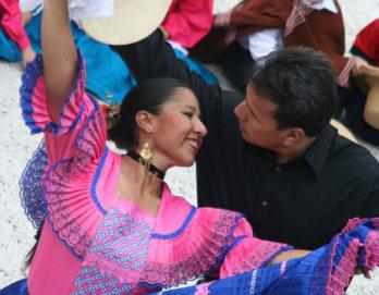 Noche de cultura en homenaje a César Vallejo Mendoza