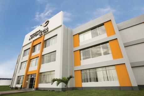 Suspenden clases en la Universidad Autónoma por amenaza de bomba  