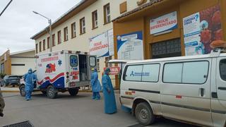 Evacúan a un albañil grave con dengue hemorrágico y COVID-19 desde Chanchamayo a Huancayo