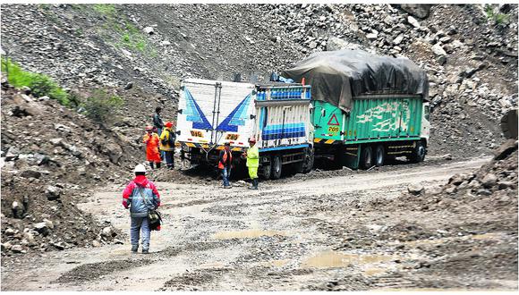 ​Huaico deja varados a cerca de 100 buses en vía Huancayo-Huancavelica
