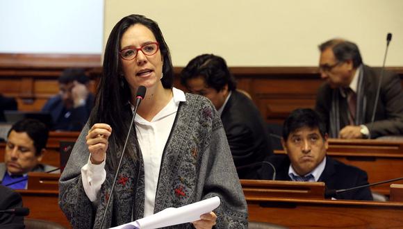 Marisa Glave advierte que el Apra busca impedir candidaturas de Veronika Mendoza y Julio Guzmán