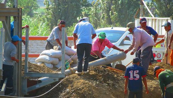 Coishco: Retiran tubos de agua de puente Bailey