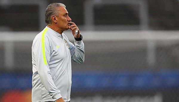 Selección de Brasil: Tite cuenta que no "consigue dormir" por las altas expectativas sobre su equipo