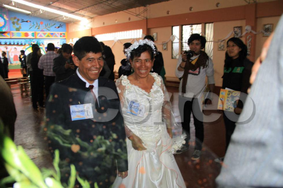 Presos hacen realidad sus historias de amor y se casan en la cárcel (Fotos)