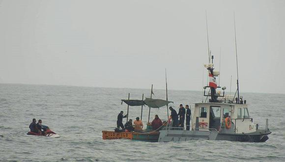 Embarcación de Paita naufraga con cinco tripulantes