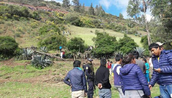 Ayacucho: cinco muertos y ocho heridos deja el despiste y volcadura de una combi