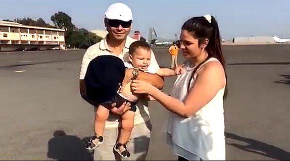 Terremoto en Ecuador: Retornan a Perú damnificados y bomberos rescatistas